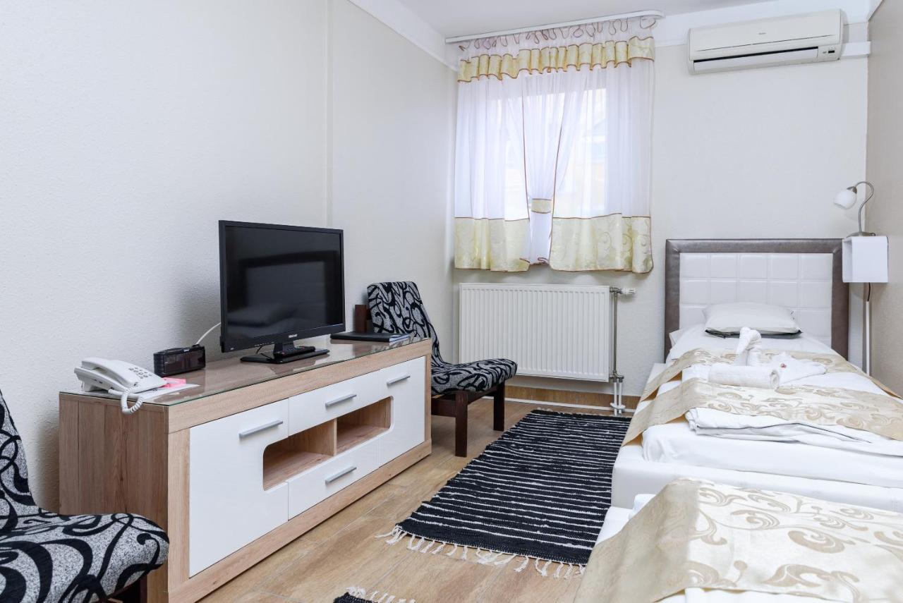 Hotel Zenubia Hajdúszoboszló Zewnętrze zdjęcie