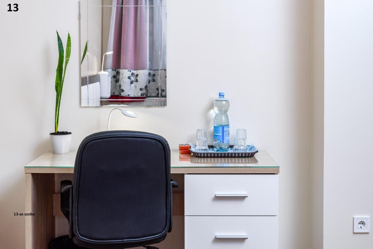 Hotel Zenubia Hajdúszoboszló Zewnętrze zdjęcie
