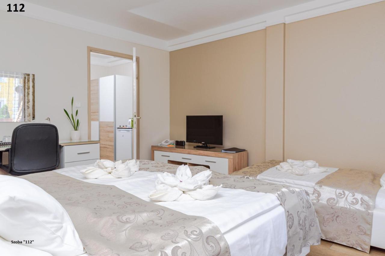 Hotel Zenubia Hajdúszoboszló Zewnętrze zdjęcie