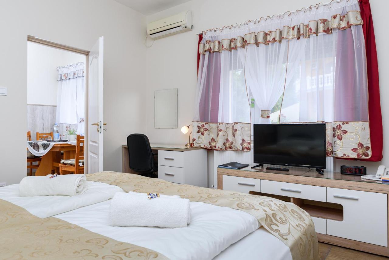 Hotel Zenubia Hajdúszoboszló Zewnętrze zdjęcie