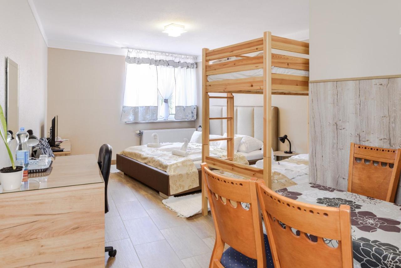 Hotel Zenubia Hajdúszoboszló Zewnętrze zdjęcie