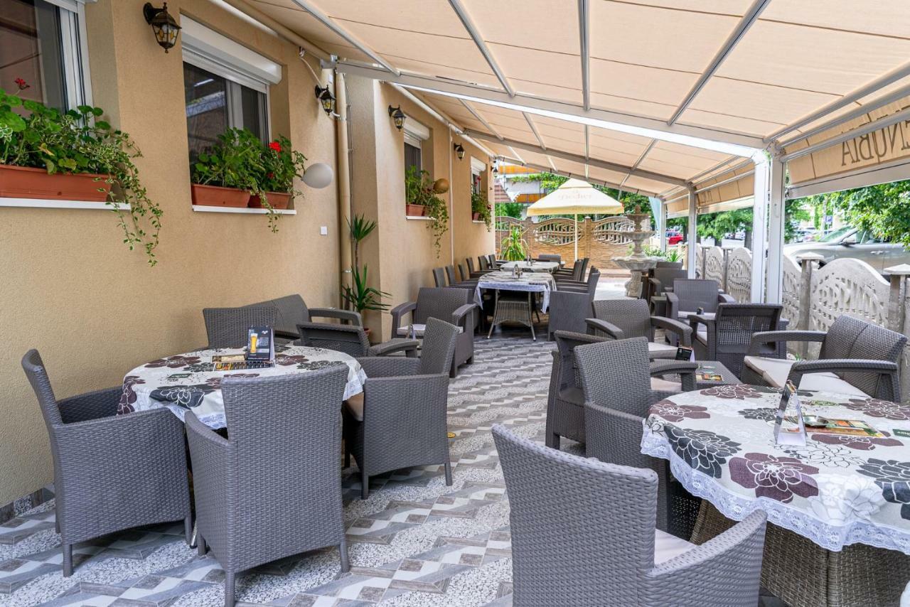 Hotel Zenubia Hajdúszoboszló Zewnętrze zdjęcie